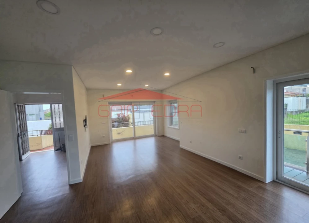 Moradia T4 para Arrendamento em Perafita, Lavra e Santa Cruz do Bispo Foto 6