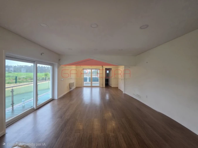 Moradia T4 para Arrendamento em Perafita, Lavra e Santa Cruz do Bispo Foto 7