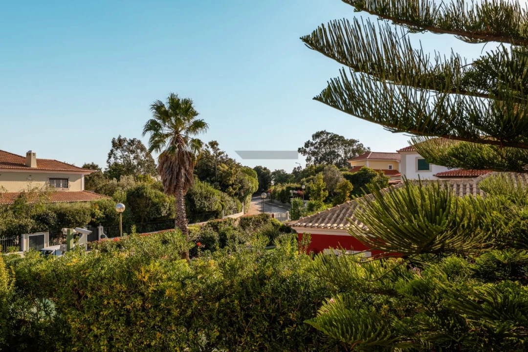 Moradia T5 para Venda em Santa Maria e São Miguel, São Martinho, São Pedro Penaferrim Foto 7