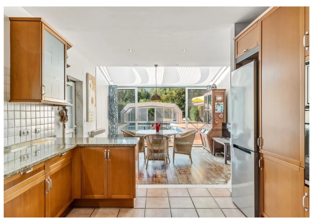 Moradia T5 para Venda em Santa Maria e São Miguel, São Martinho, São Pedro Penaferrim Foto 9