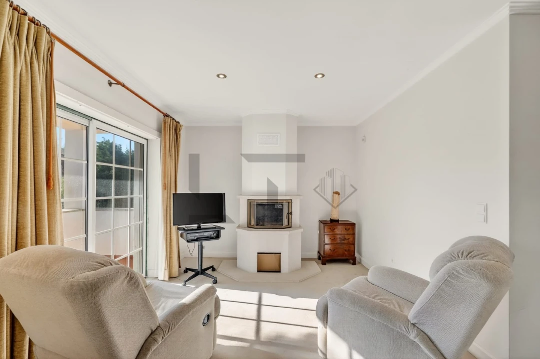 Moradia T5 para Venda em Santa Maria e São Miguel, São Martinho, São Pedro Penaferrim Foto 21