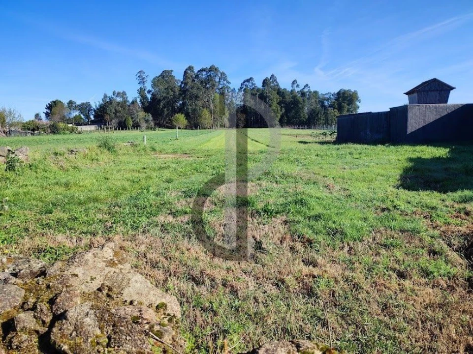 Terreno para Venda em Pedroso e Seixezelo Foto 1