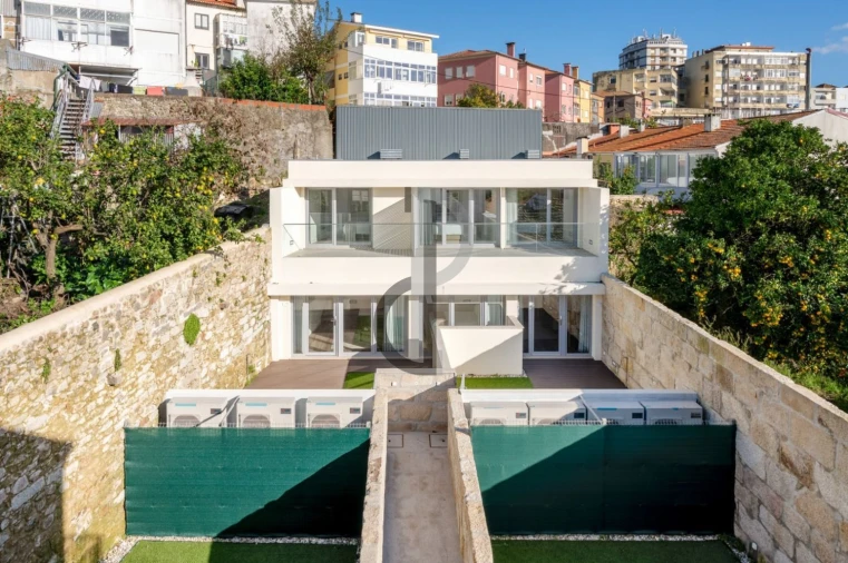 Apartamento T1 para Venda em Santa Marinha e São Pedro da Afurada Foto 37