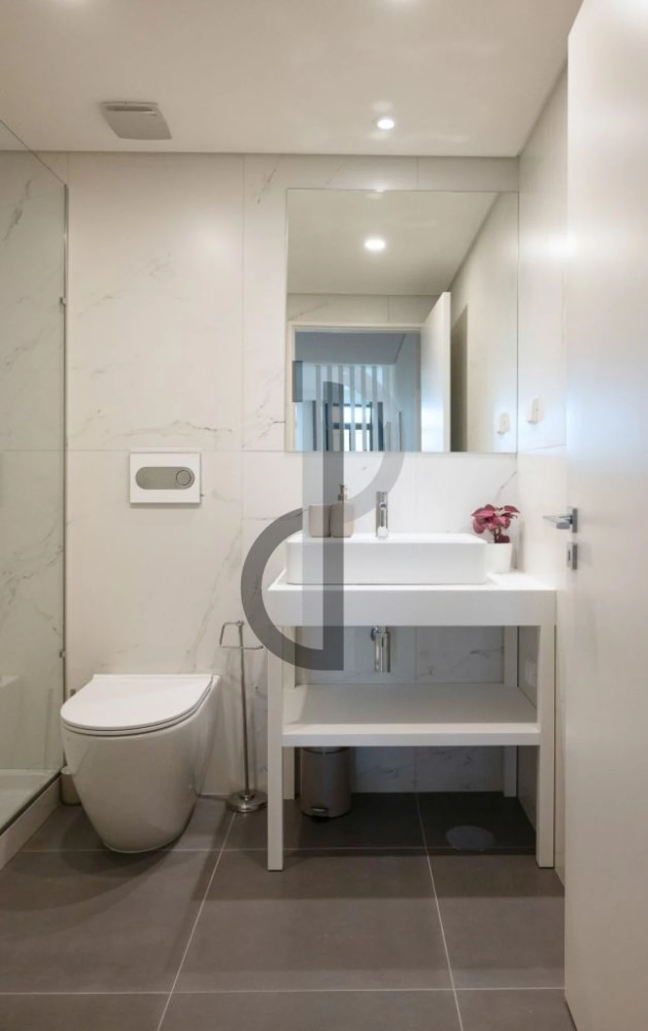 Apartamento T2 para Venda em Cedofeita, Santo Ildefonso, Sé, Miragaia, São Nicolau e Vitória Foto 16