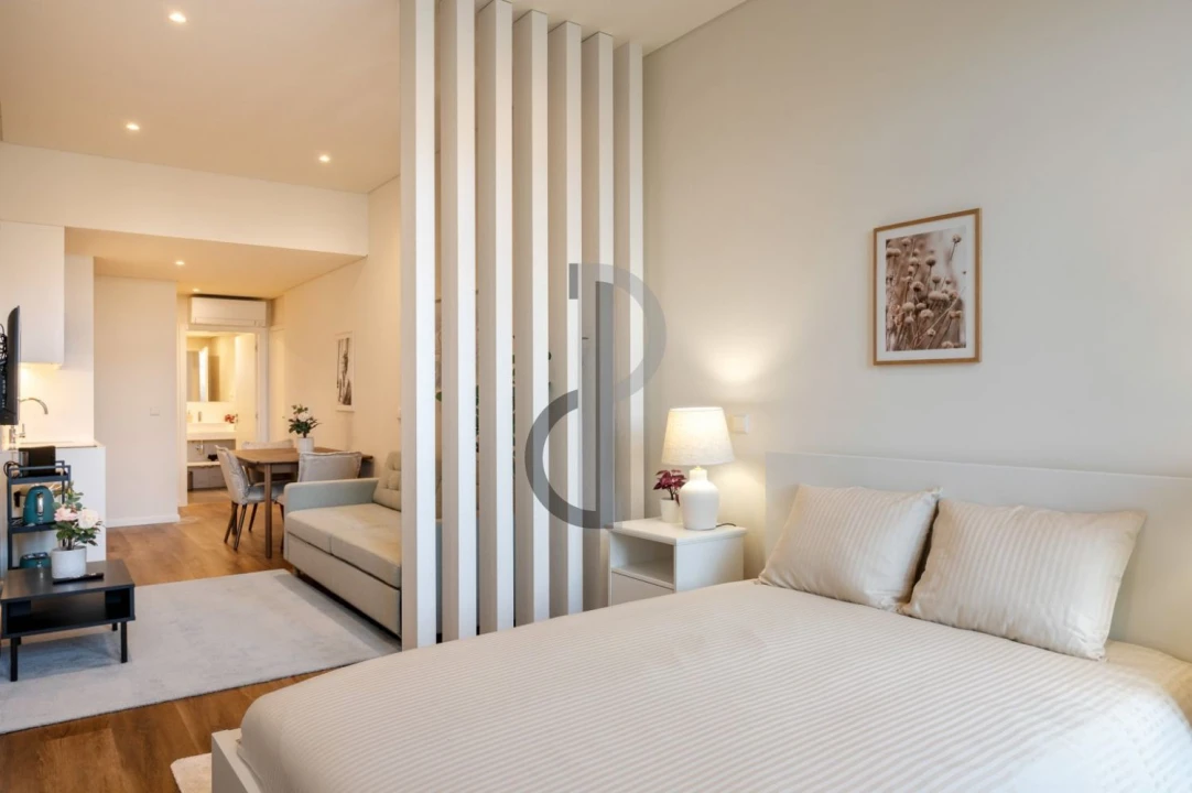 Apartamento T2 para Venda em Cedofeita, Santo Ildefonso, Sé, Miragaia, São Nicolau e Vitória Foto 1