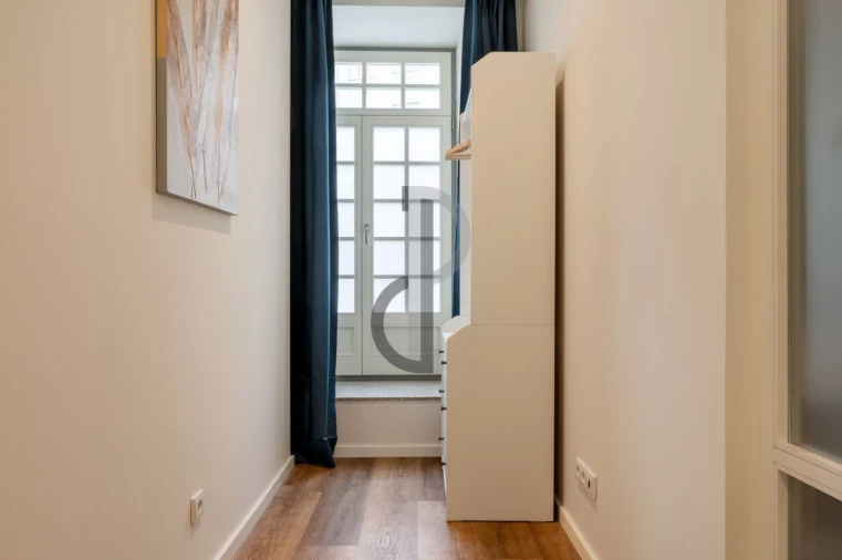 Apartamento T1 para Venda em Cedofeita, Santo Ildefonso, Sé, Miragaia, São Nicolau e Vitória Foto 4