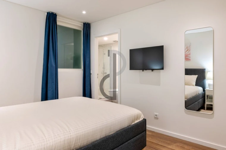 Apartamento T1 para Venda em Cedofeita, Santo Ildefonso, Sé, Miragaia, São Nicolau e Vitória Foto 15