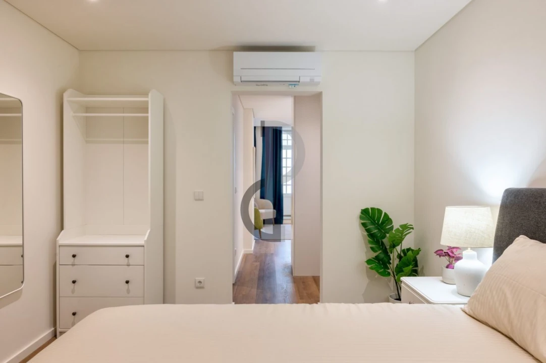 Apartamento T1 para Venda em Cedofeita, Santo Ildefonso, Sé, Miragaia, São Nicolau e Vitória Foto 16