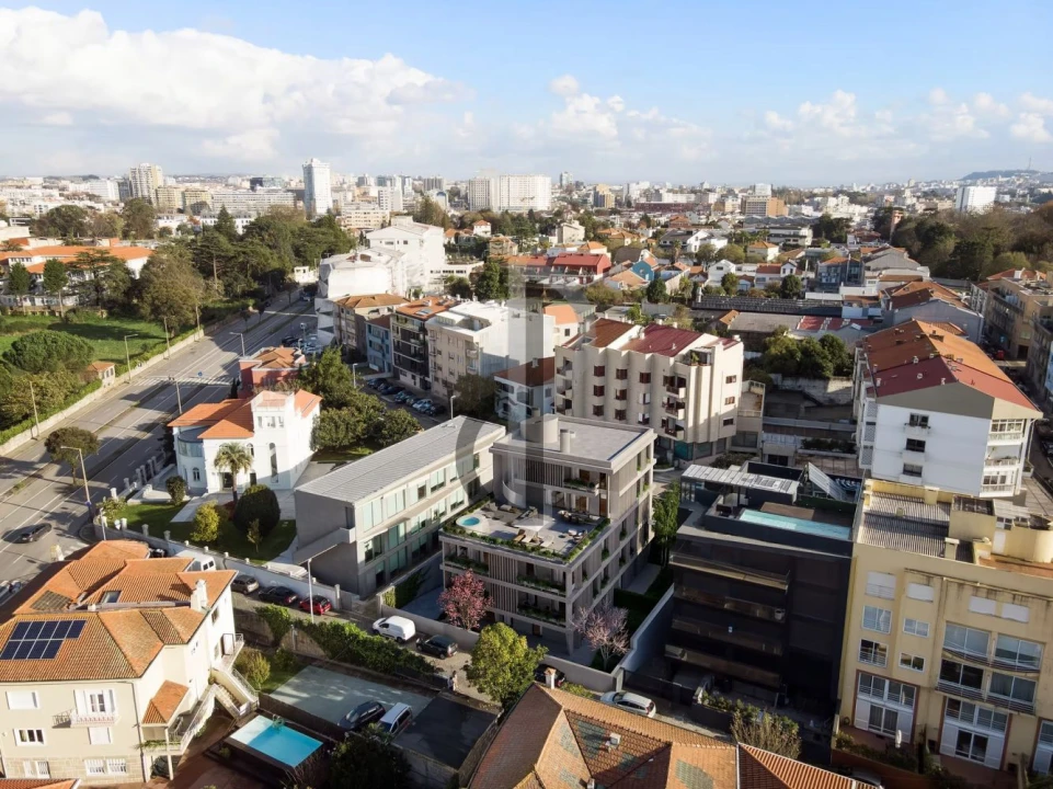 Apartamento T4 para Venda em Lordelo do Ouro e Massarelos Foto 10