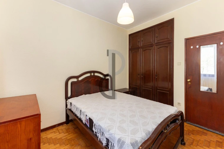 Apartamento T2 para Venda em Ramalde Foto 20