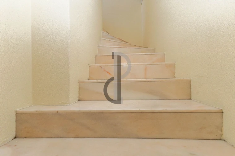 Apartamento T2 para Venda em Ramalde Foto 6