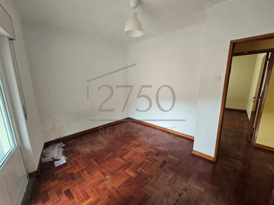 Apartamento T3 para Venda em Carcavelos e Parede Foto 21