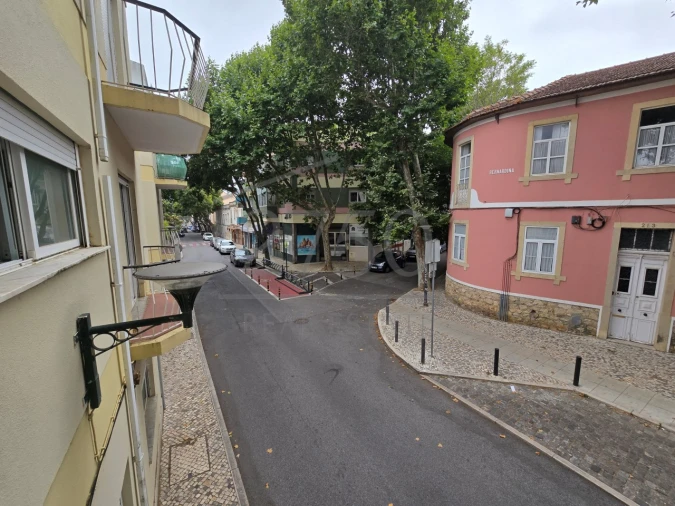 Apartamento T3 para Venda em Carcavelos e Parede Foto 24