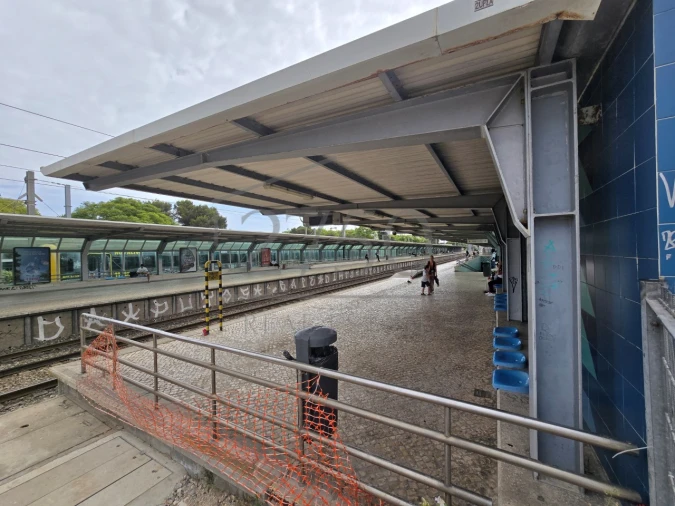 Apartamento T3 para Venda em Carcavelos e Parede Foto 26