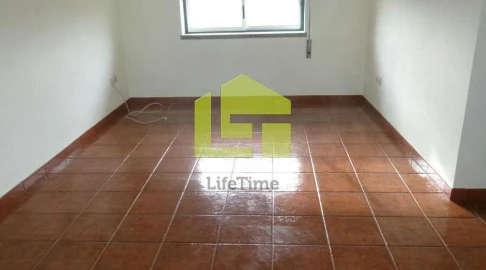 Moradia T3 para Venda em Montes da Senhora