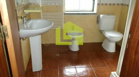 Moradia T3 para Venda em Montes da Senhora