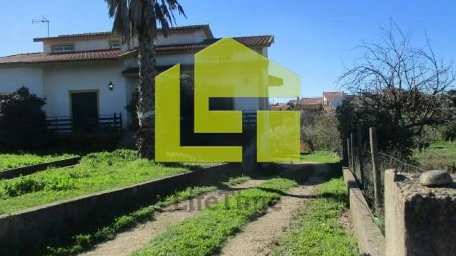 Moradia T3 para Venda em Montes da Senhora