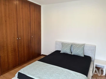 Apartamento T2 para Arrendamento em Lourinhã e Atalaia