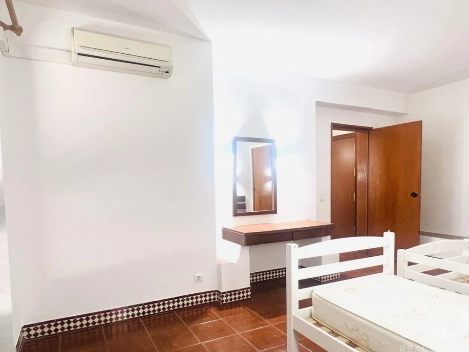 Apartamento T1 para Venda em Albufeira e Olhos de Água Foto 15