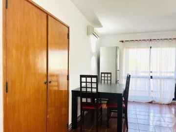 Apartamento T1 para Venda em Albufeira e Olhos de Água