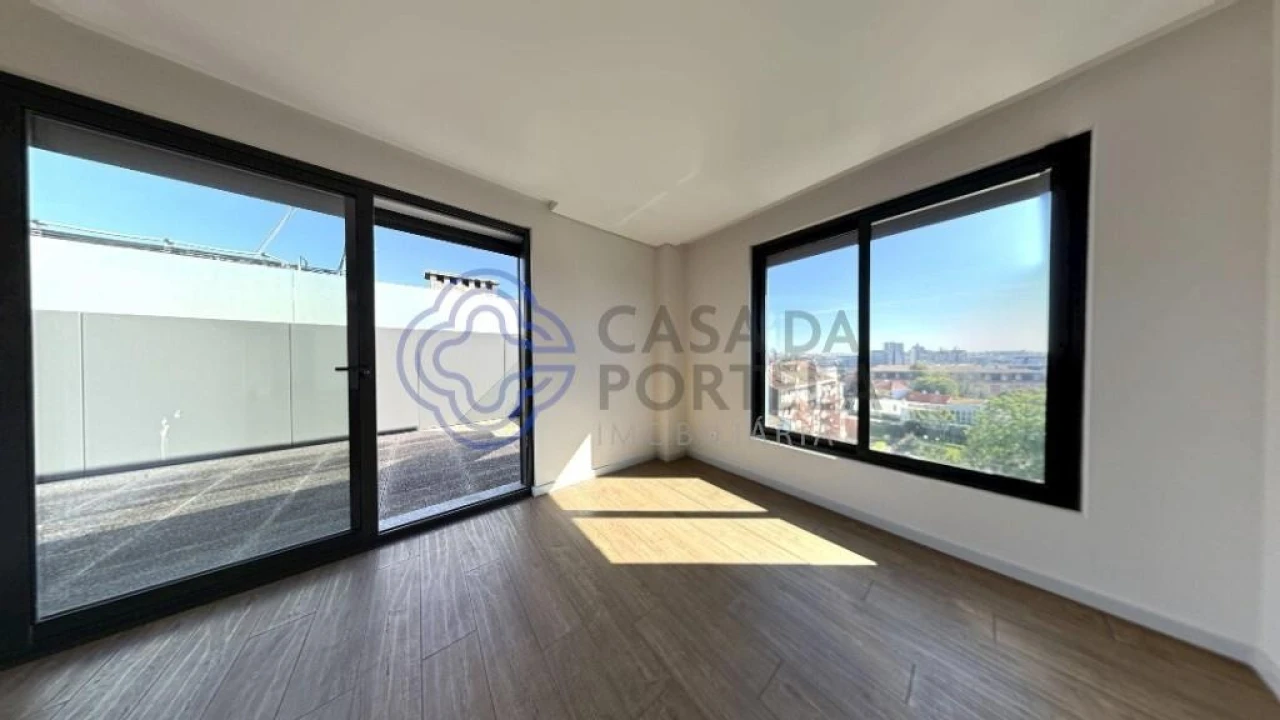 Apartamento T4 para Venda em Cedofeita, Santo Ildefonso, Sé, Miragaia, São Nicolau e Vitória Foto 11