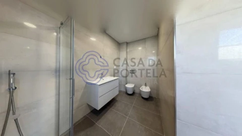 Apartamento T4 para Venda em Cedofeita, Santo Ildefonso, Sé, Miragaia, São Nicolau e Vitória