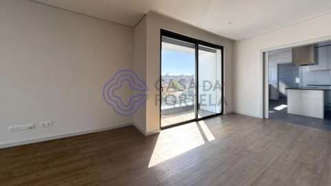 Apartamento T4 para Venda em Cedofeita, Santo Ildefonso, Sé, Miragaia, São Nicolau e Vitória