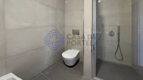 Apartamento T4 para Venda em Cedofeita, Santo Ildefonso, Sé, Miragaia, São Nicolau e Vitória