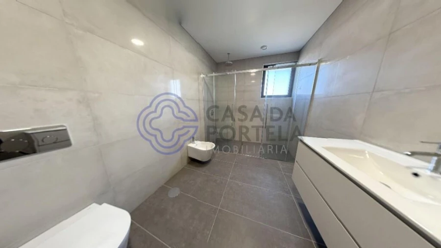 Apartamento T4 para Venda em Cedofeita, Santo Ildefonso, Sé, Miragaia, São Nicolau e Vitória Foto 41