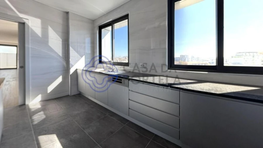 Apartamento T4 para Venda em Cedofeita, Santo Ildefonso, Sé, Miragaia, São Nicolau e Vitória Foto 21