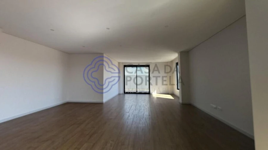 Apartamento T4 para Venda em Cedofeita, Santo Ildefonso, Sé, Miragaia, São Nicolau e Vitória Foto 7