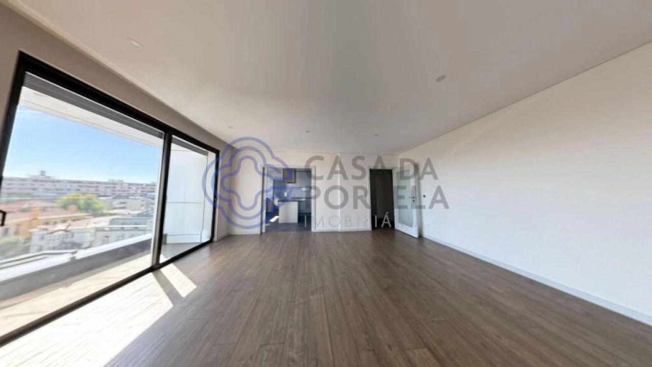Apartamento T4 para Venda em Cedofeita, Santo Ildefonso, Sé, Miragaia, São Nicolau e Vitória Foto 12