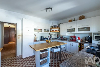 Moradia T7 para Venda em Carvalhal