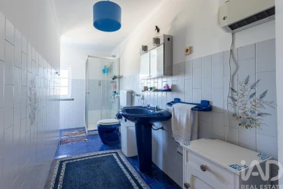 Moradia T7 para Venda em Carvalhal