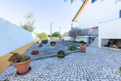 Moradia T7 para Venda em Carvalhal