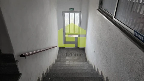 Armazém para Venda em Trancoso (São Pedro e Santa Maria) e Souto Maior