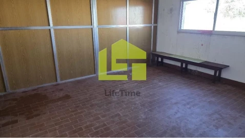 Armazém para Venda em Trancoso (São Pedro e Santa Maria) e Souto Maior