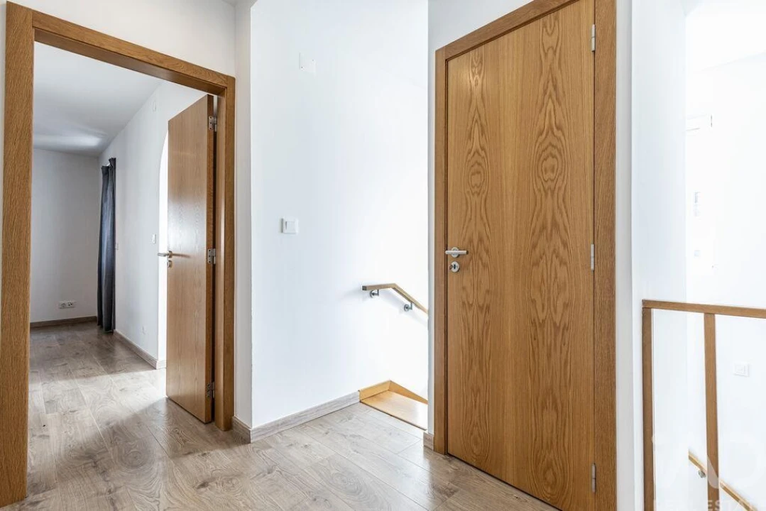 Moradia T4 para Arrendamento em Agualva e Mira-Sintra Foto 18