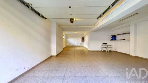 Moradia T5 para Venda em São Vitor (Braga)