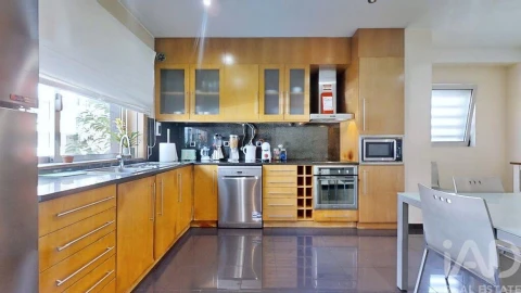 Moradia T5 para Venda em São Vitor (Braga)