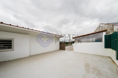 Moradia T3 para Venda em A dos Negros