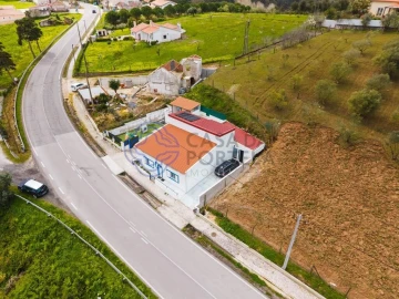 Moradia T3 para Venda em A dos Negros