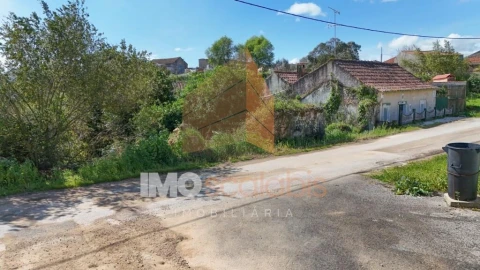 Moradia T1 para Venda em Achete, Azoia de Baixo e Póvoa de Santarém