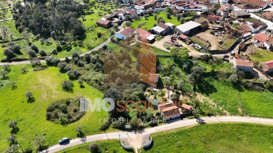 Moradia T1 para Venda em Achete, Azoia de Baixo e Póvoa de Santarém Foto 3