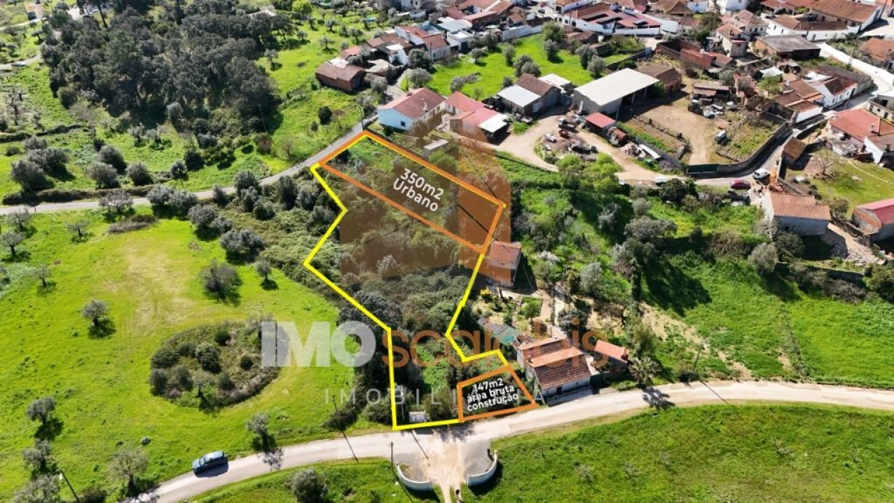 Moradia T1 para Venda em Achete, Azoia de Baixo e Póvoa de Santarém Foto 1