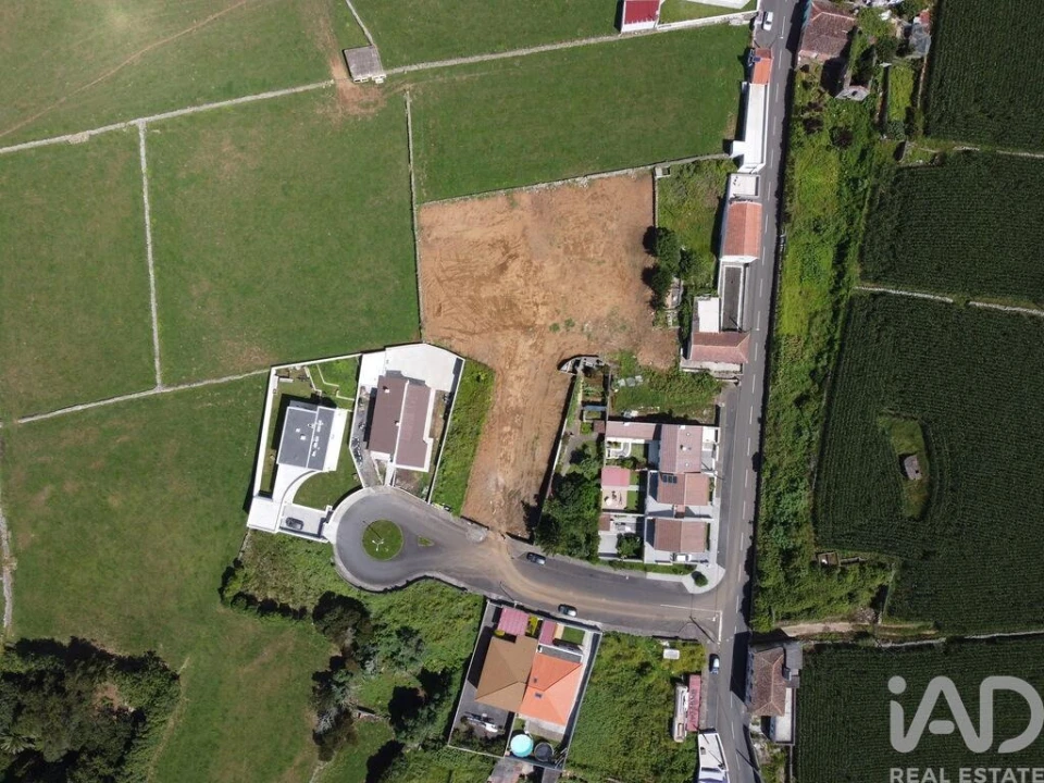 Terreno para Venda em Angra (Santa Luzia) Foto 2