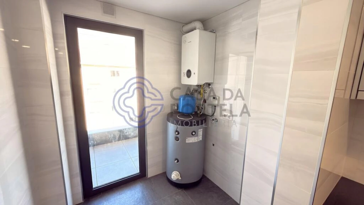 Apartamento T3 para Venda em Cedofeita, Santo Ildefonso, Sé, Miragaia, São Nicolau e Vitória Foto 12
