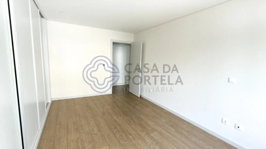 Apartamento T3 para Venda em Cedofeita, Santo Ildefonso, Sé, Miragaia, São Nicolau e Vitória Foto 21