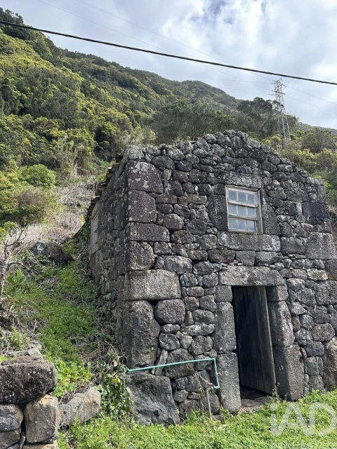 Moradia para Venda em Norte Pequeno