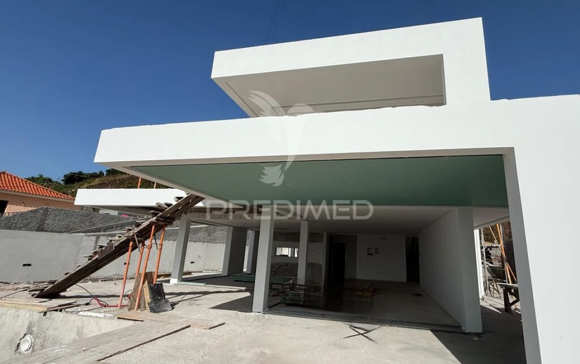 Moradia T3 para Venda em Santo Antonio Foto 10